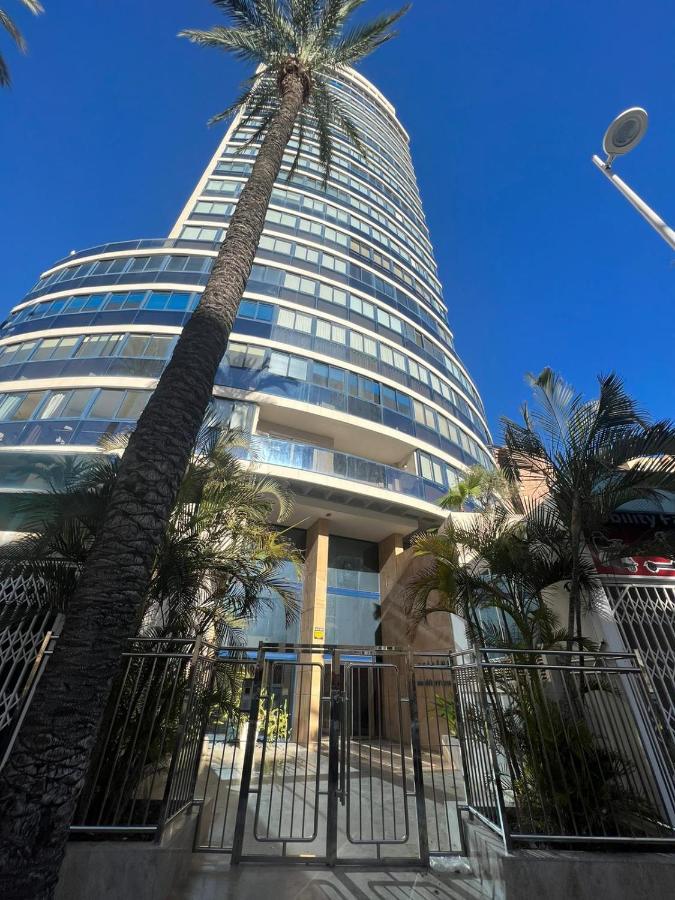 Luxury Esther Benidorm Esterno foto